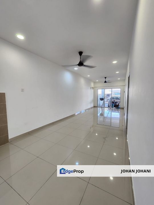 Albury 1 Mahkota Hills Bandar Tasik Senangin Single Storey Terrace BEAUTIFUL & RENOVATED UNIT for sale, Negeri Sembilan, Lenggeng