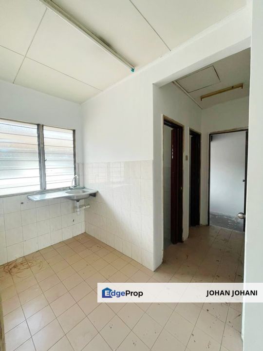 Bukit Puchong Pangsapuri BELOW MARKET & VACANT for sale, Selangor, Puchong South