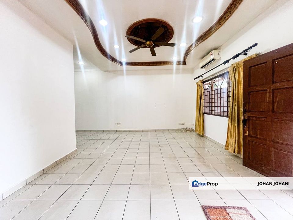 Taman Pinggiran Saujana 2 Storey FACING OPEN for sale!, Selangor, Kajang