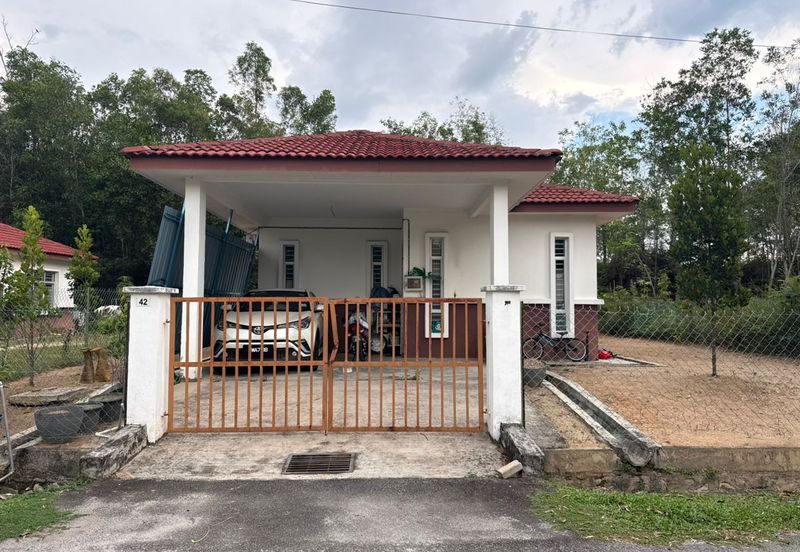 Bandar Tasik Senangin