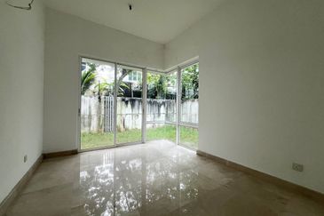 Jacaranda Garden Residence