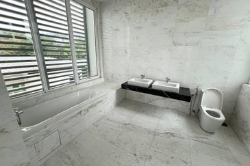 Jacaranda Garden Residence