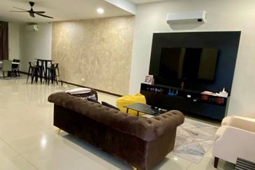 Jewels of Grasmere, Setia Marina