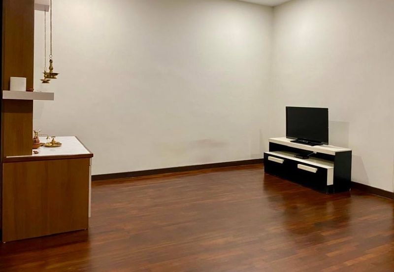 Jewels of Grasmere, Setia Marina