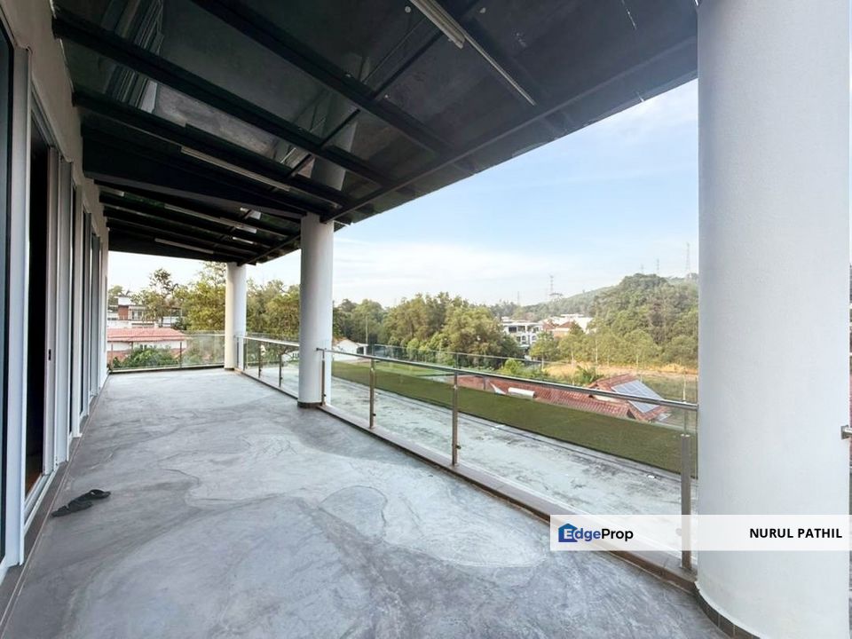 [PRIVATE POOL & LIFT]3 Storey Bungalow Equine Park, Selangor, Seri Kembangan