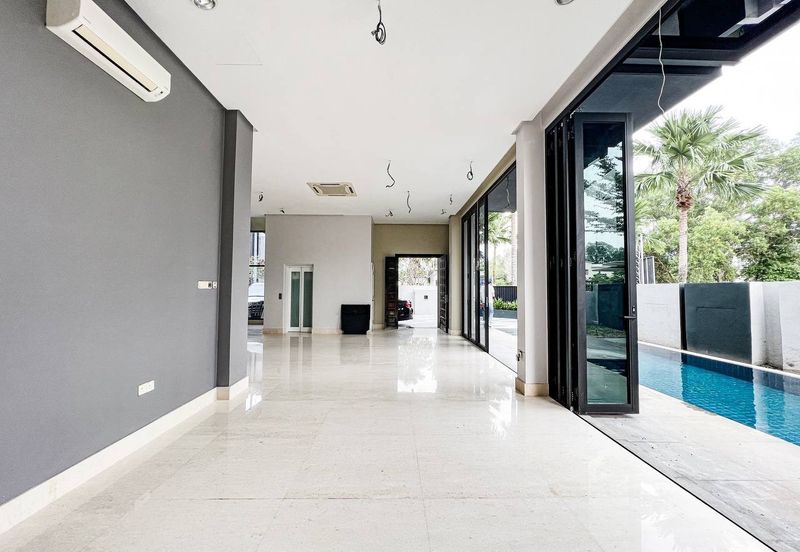 Perdana Lakeview East