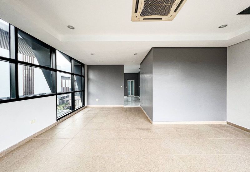 Perdana Lakeview East