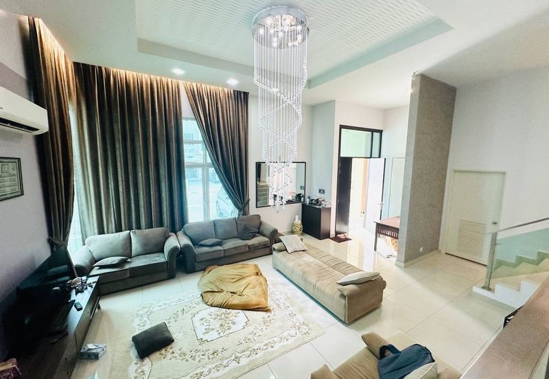 Clover Garden Residences