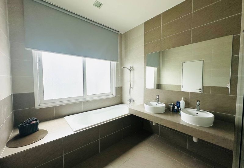 Clover Garden Residences