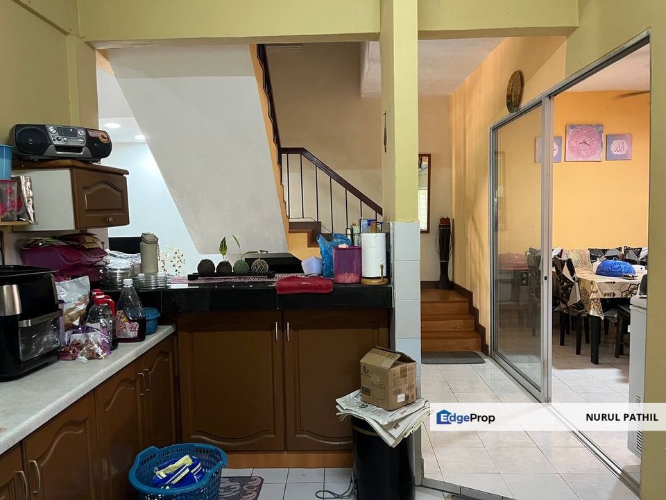 Semi-D Taman Desa Surada,  Seksyen 8, Bangi, Selangor, Bangi