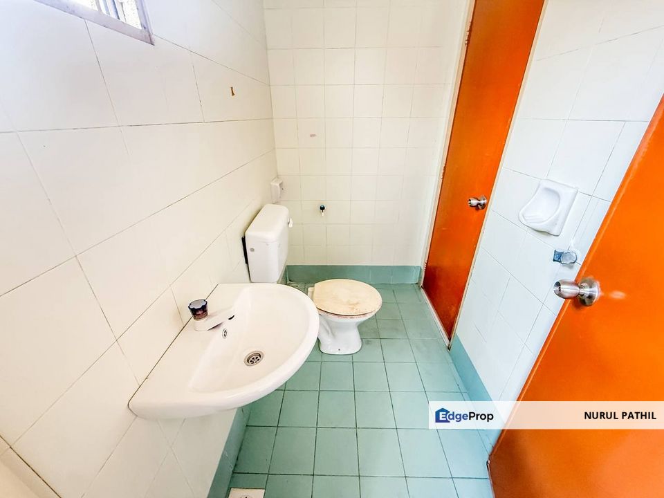 FACING OPEN RENOVATED 2 Storey Terrace Taman Subang Impian Seksyen U10, Shah Alam, Selangor, Shah Alam