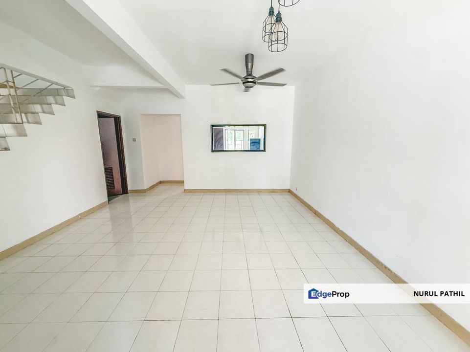 FACING OPEN RENOVATED 2 Storey Terrace Taman Subang Impian Seksyen U10, Shah Alam, Selangor, Shah Alam