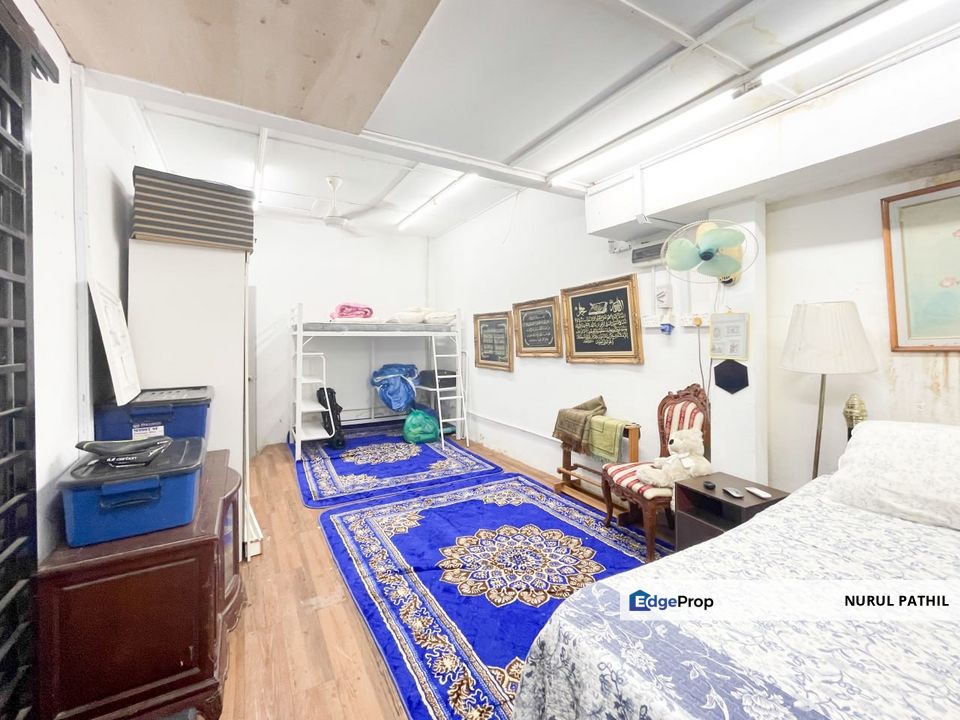 SINGLE STOREY HOUSE JALAN TENGKOLOK 10/8 SEKSYEN 10 SHAH ALAM, Selangor, Shah Alam