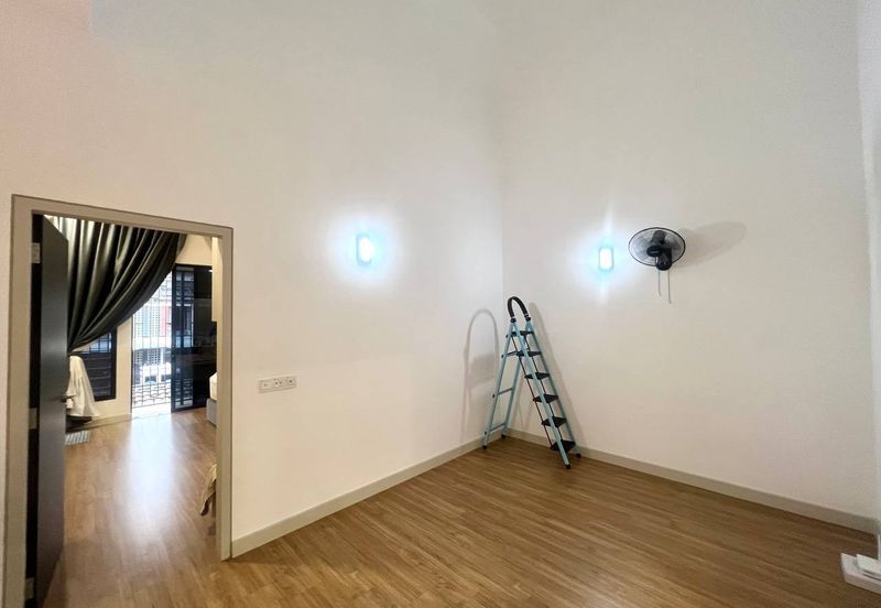 Elmina Green Three @ City of Elmina