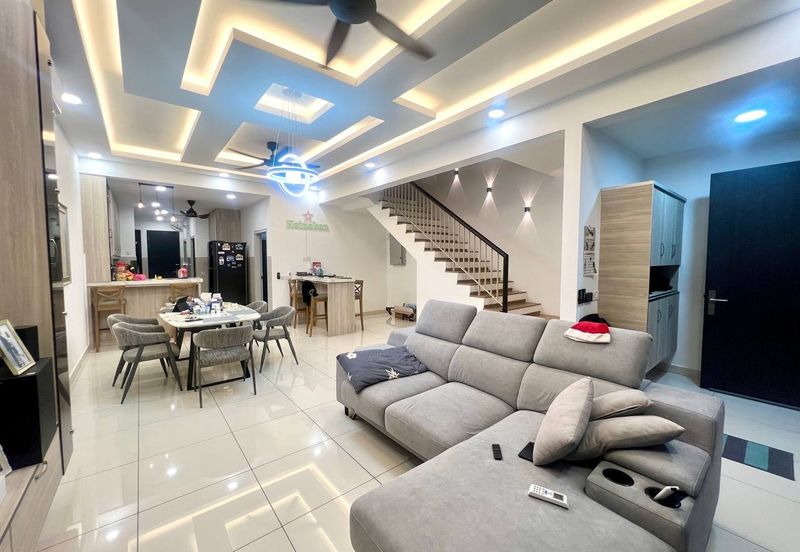 Elmina Green Three @ City of Elmina