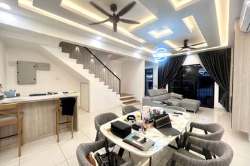 Elmina Green Three @ City of Elmina