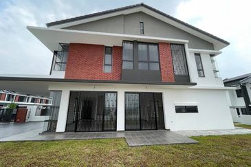 Elmina Green 7 @ City of Elmina