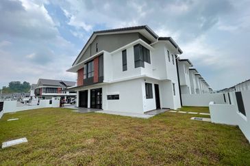 Elmina Green 7 @ City of Elmina