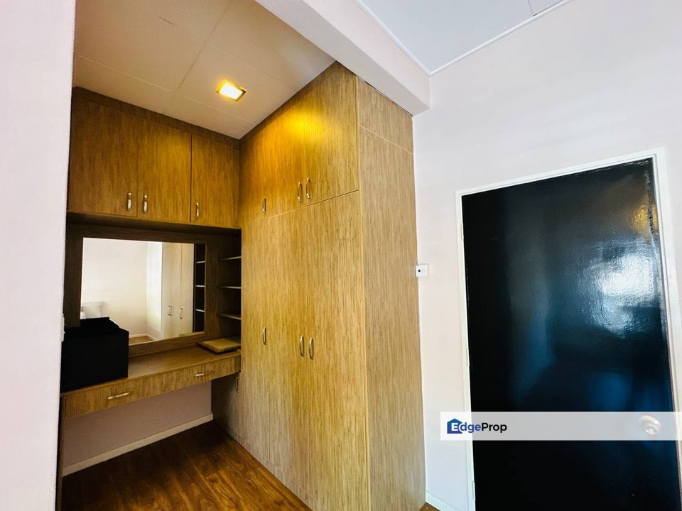 Double storey Terrace House Intermediate Sunway Kayangan U9, Shah Alam, Selangor, Shah Alam