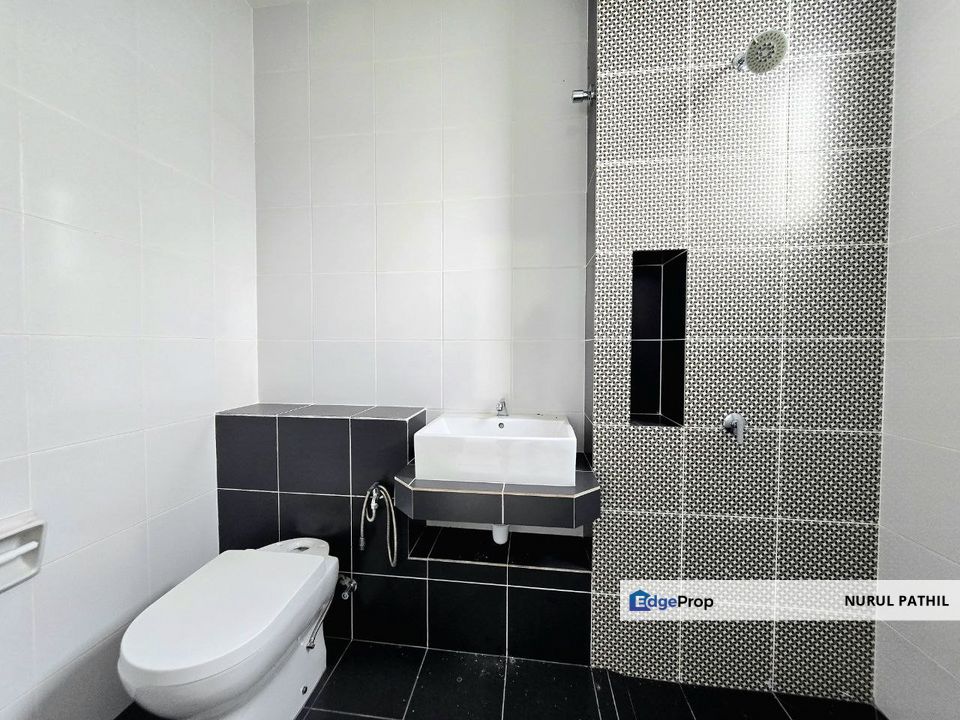 END LOT | FACING OPEN Double Storey Terrace House Regent Garden Eco Grandeur, Puncak Alam, Selangor, Bandar Puncak Alam