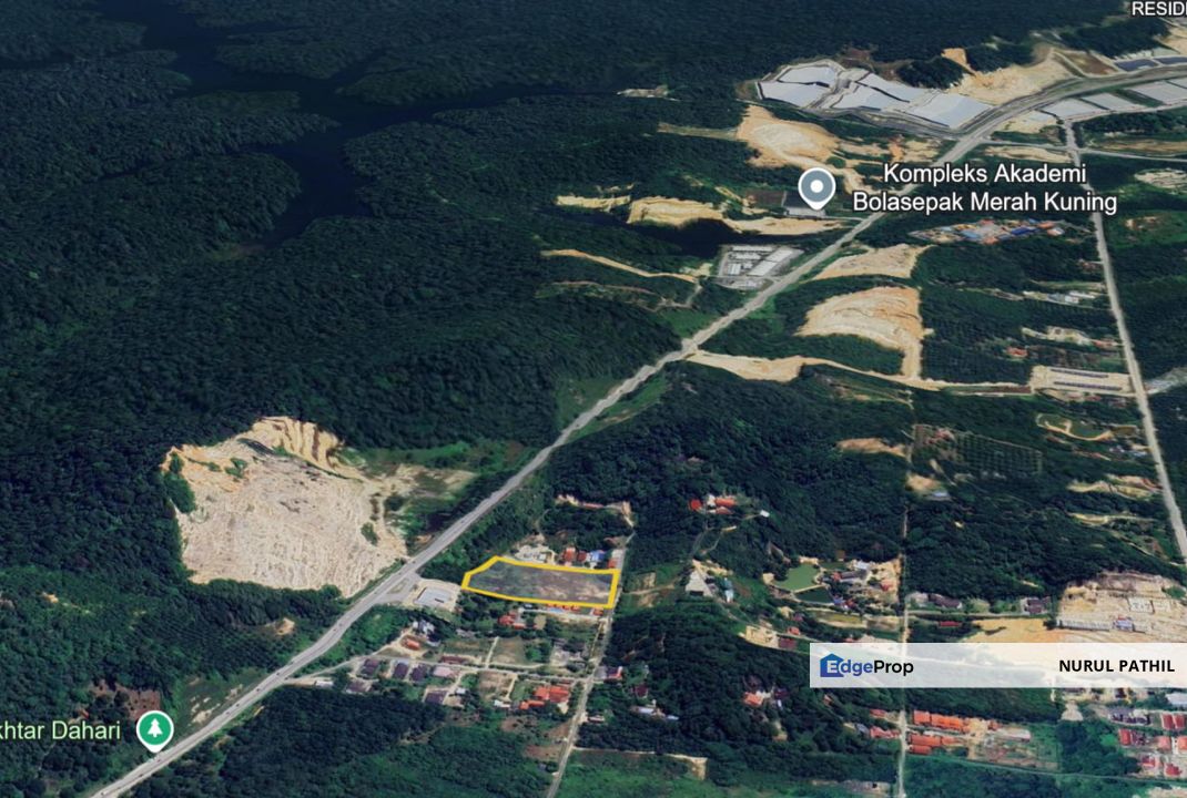 3.2 Ekar Tanah Pertanian Zoning Kediaman di Tepi Persiaran Mokhtar Dahari, Selangor, Shah Alam