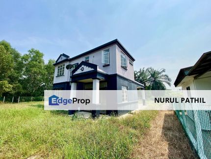 Double Storey End Lot Banglow Freehold Open Title With Huge Land at Tasik Angsana Sungai Pelek, Sepang, Selangor, Tanjong Sepat