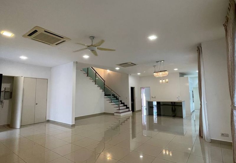 Clover Garden Residences