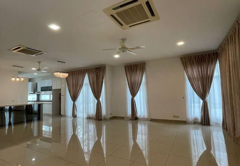 Clover Garden Residences