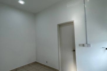 Clover Garden Residences