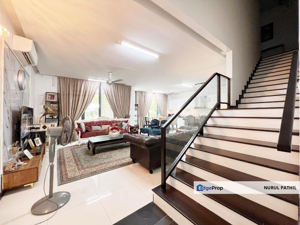 Facing Open 3 Storey Superlink House Thistle Grove, Selangor, Denai Alam