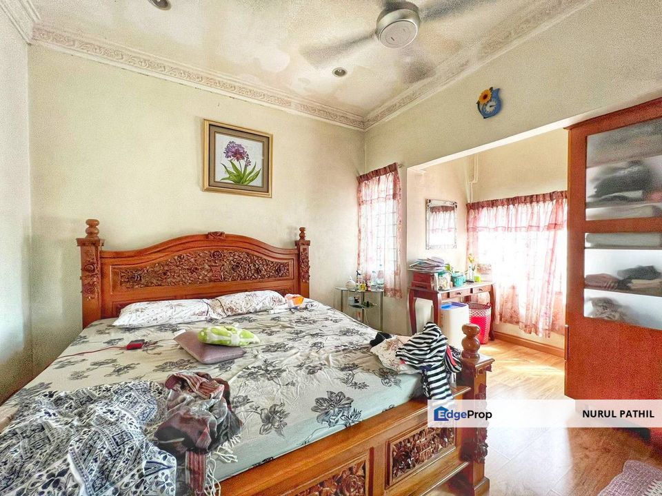 Extended Double Storey Terrace USJ 12, Subang Jaya., Selangor, USJ