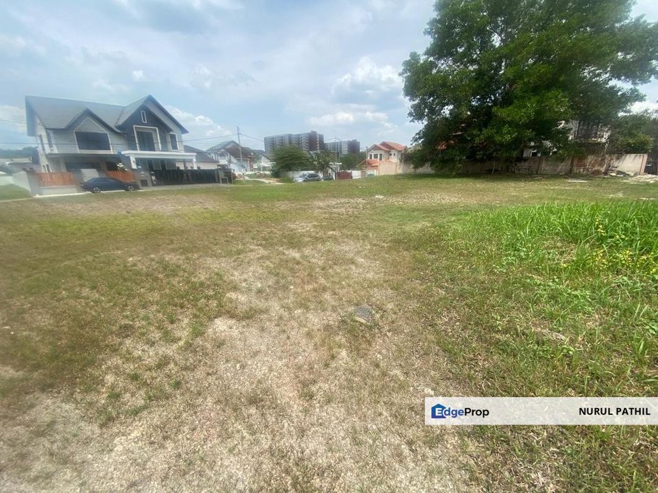 Tanah Lot Banglo Taman Universiti, Bangi Kajang Selangor untuk Dijual, Selangor, Bangi