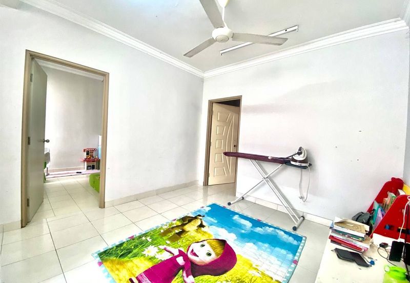 Laman Kenanga @ Nilai Impian