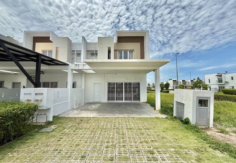 Casa Green @ Cybersouth