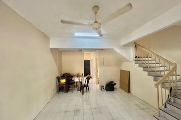 Taman Dahlia, Sepang