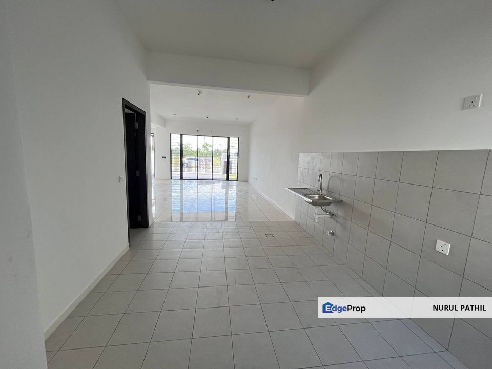 FACING OPEN Serenia Anisa, Serenia City, Kota Warisan, Selangor, Sepang