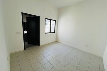 Serenia Anisa Phase 2