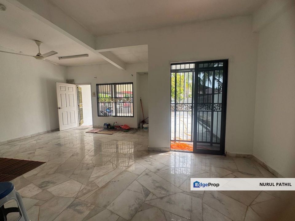For Sale : Endlot 2 Storey House Taman Pinggiran Senawang, Seremban, Negeri Sembilan, Negeri Sembilan, Seremban