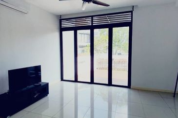 Mozart, Symphony Hills