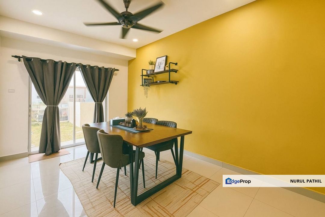 CASA BLUEBELL TOWNHOUSE , CYBERSOUTH @ DENGKIL FOR SALE !!, Selangor, Dengkil