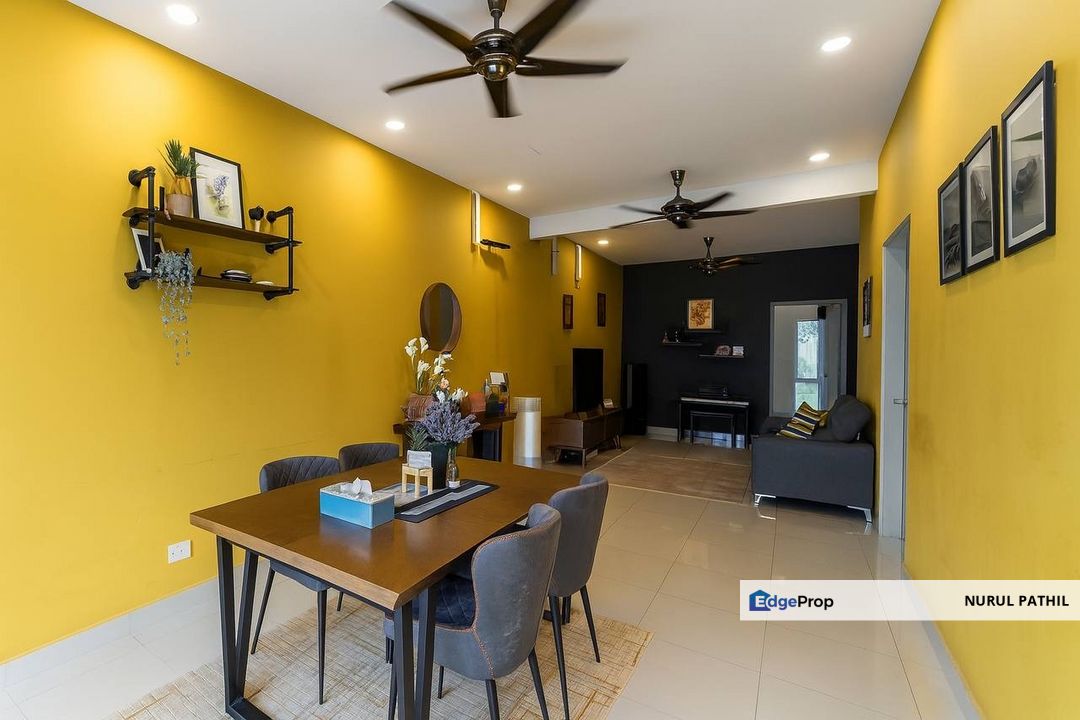 CASA BLUEBELL TOWNHOUSE , CYBERSOUTH @ DENGKIL FOR SALE !!, Selangor, Dengkil