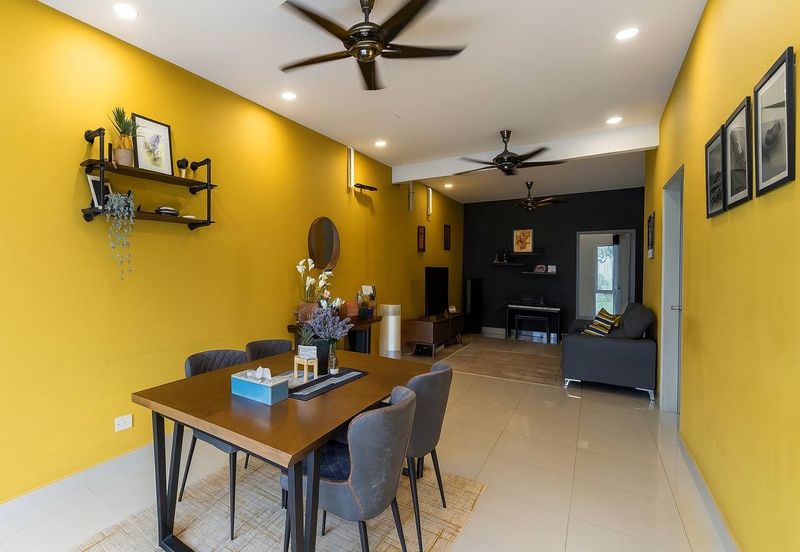 Casa Bluebell @ Cybersouth