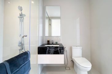 Pavilion Ceylon Hill