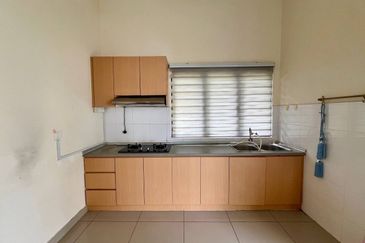 Monet Lily @ Sunsuria City