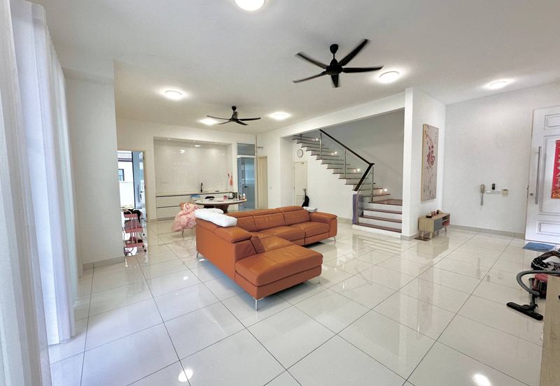 Tenderfields @ Eco Majestic