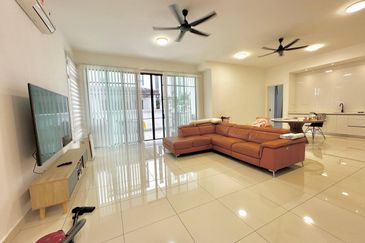 Tenderfields @ Eco Majestic