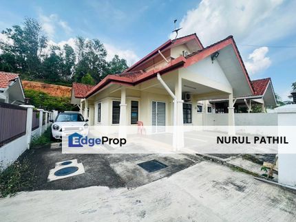 1.5 Storey Semi-D @ Taman Desa Utama, Sg Merab, Kajang, Selangor, Kajang