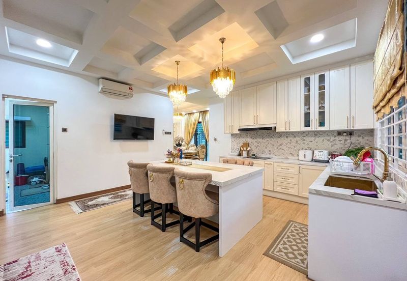 Jalan Bukit Rahman Putra