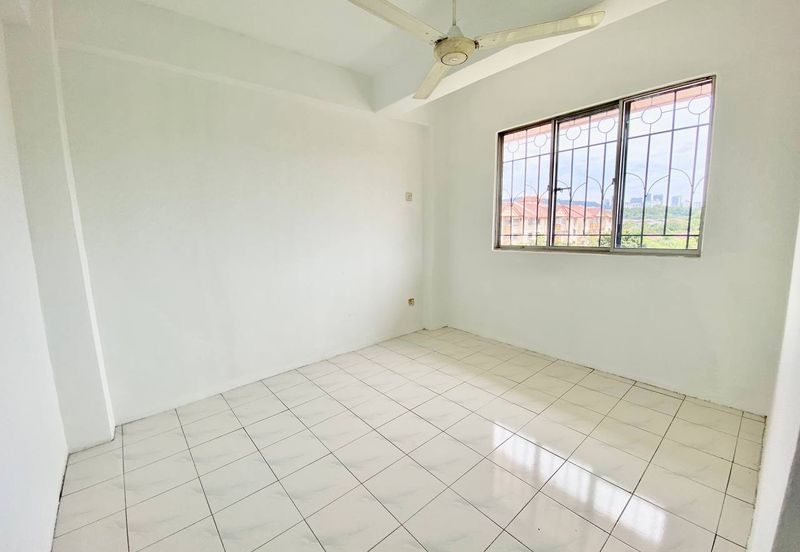 Apartment Carmila @ Kota Damansara