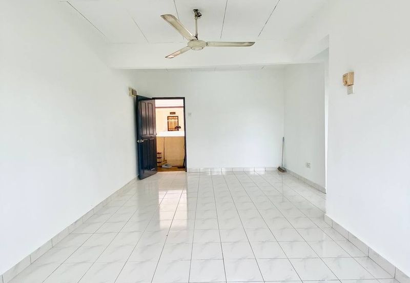 Apartment Carmila @ Kota Damansara